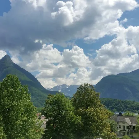 아파트 Apartments Vila Bovec 보베츠