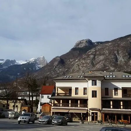 Apartments Vila Bovec Апартаменты *