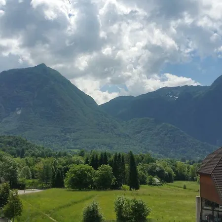 Apartments Vila Bovec * 보베츠