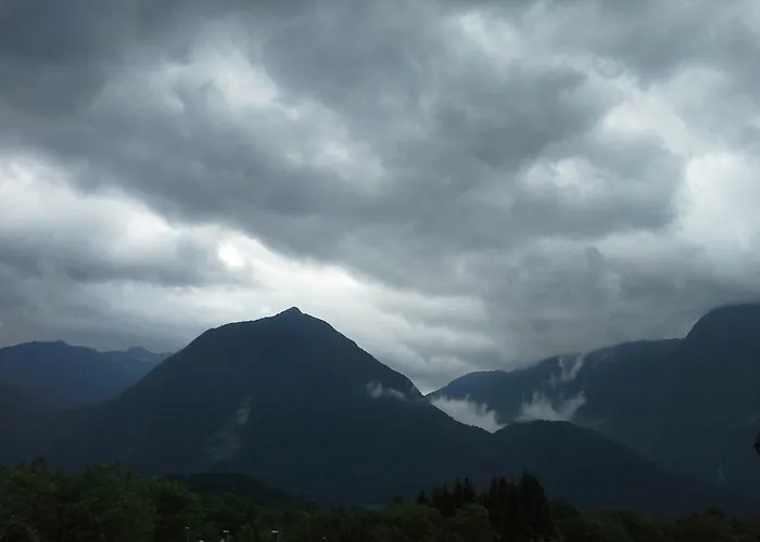 Apartments Vila Bovec * בובק