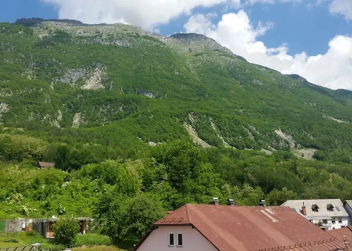 Apartments Vila Bovec דירה בובק